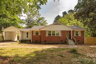 137 Birchwood Dr, Charlotte, NC 28214 - Photo 1