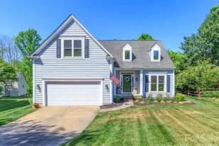 1011 Clearbrook Rd, Matthews, NC 28105 - Photo 1