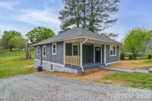 715 Wood St, Albemarle, NC 28001 - Photo 1