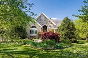 7 Ashley Rd, Asheville, NC 28805 - Photo 1