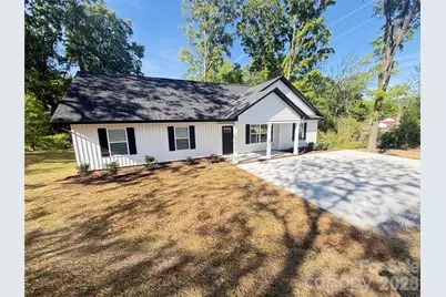 1019 E 10th Street, Kannapolis, NC 28083 - Photo 1