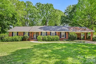 2120 Rocky Knoll Dr, Charlotte, NC 28210 - Photo 1