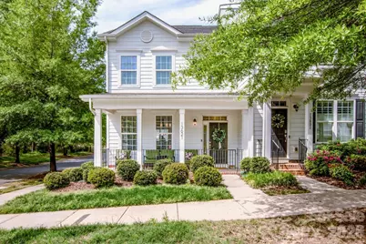 13621 Old Vermillion Drive, Huntersville, NC 28078 - Photo 1