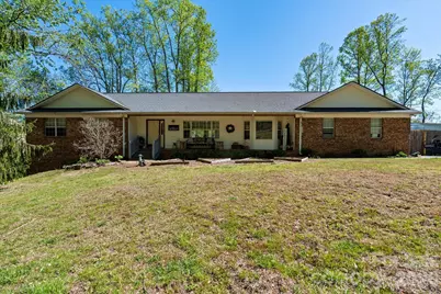 441 Hunters Glen Lane, Hendersonville, NC 28739 - Photo 1