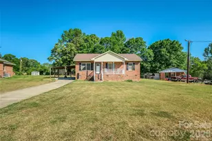 1704 Williams Cir, Lancaster, SC 29720 - Photo 1