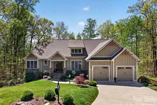 67 Little Sunset Ct, Hendersonville, NC 28739 - Photo 1