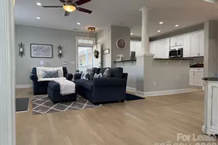 9033 Rosalyn Glen Rd, Cornelius, NC 28031 - Photo 1