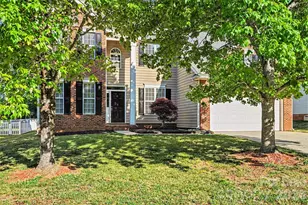 6817 Reedy Creek Rd, Charlotte, NC 28215 - Photo 1