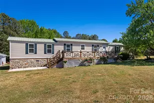 821 Nancys Pl, Chester, SC 29706 - Photo 1