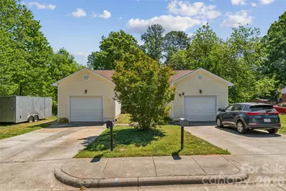 329 W McNeely Avenue, Mooresville, NC 28115 - Photo 1