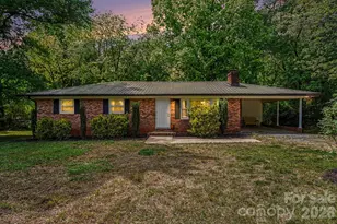 371 Sharon School Rd, Statesville, NC 28677 - Photo 1