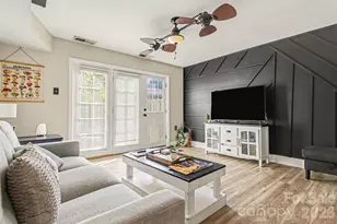 1201 Green Oaks Ln, Charlotte, NC 28205 - Photo 1