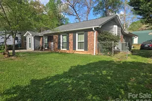 10011 Arbor Dale Ave, Charlotte, NC 28215 - Photo 1