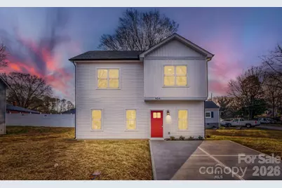 404 S Spargo Street, Dallas, NC 28034 - Photo 1