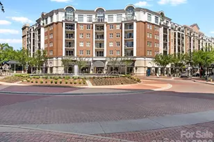 4620 Piedmont Row Dr, Charlotte, NC 28210 - Photo 1