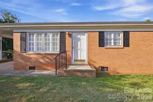 1019 Carmel Dr, Gastonia, NC 28056 - Photo 1