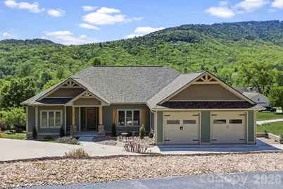 141 N Crab Meadow Drive, Hendersonville, NC 28739 - Photo 1