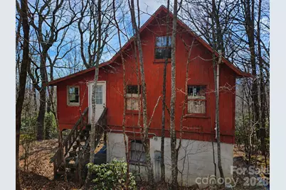 929 Pine Ridge Road, Hendersonville, NC 28792 - Photo 1