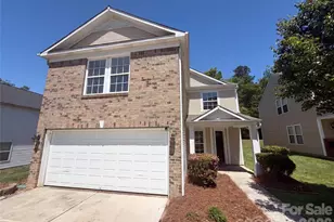 6734 Wandering Creek Dr, Charlotte, NC 28216 - Photo 1