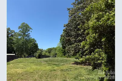6405 Rockwell Boulevard, Charlotte, NC 28269 - Photo 1