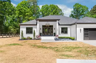 1220 Cuthbertson Rd, Waxhaw, NC 28173 - Photo 1