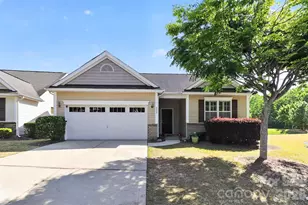 8807 Heartleaf Rd, Charlotte, NC 28227 - Photo 1