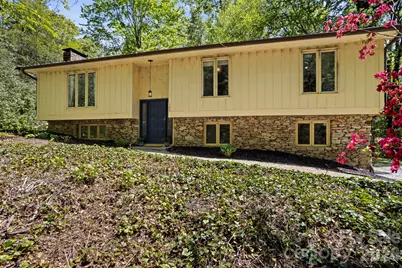 100 Greenbriar Avenue, Flat Rock, NC 28731 - Photo 1