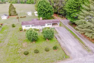 431 Cooper Farm Rd, Statesville, NC 28625 - Photo 1