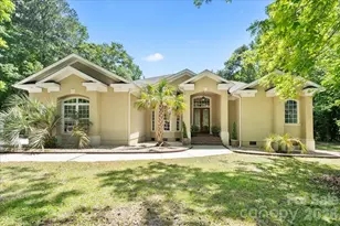 411 Chapman St, Chesterfield, SC 29709 - Photo 1