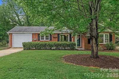 1106 Cherokee Drive, Hendersonville, NC 28739 - Photo 1