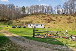 212 Ball Hollow Ln, Burnsville, NC 28714 - Photo 1