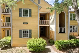 3302 Selwyn Farms Ln, Charlotte, NC 28209 - Photo 1