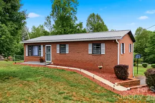 2532 Old Trenton Pl, Lenoir, NC 28645 - Photo 1