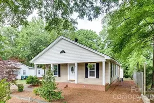 819 S South St, Gastonia, NC 28052 - Photo 1