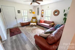 974 W US 70 Hwy, Morganton, NC 28655 - Photo 1