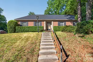 7516 Watercrest Rd, Charlotte, NC 28210 - Photo 1
