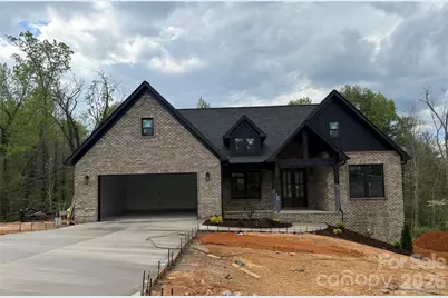 732 Chatsworth Circle, Lenoir, NC 28645 - Photo 1