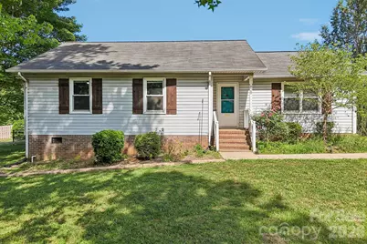 128 Levo Drive, Troutman, NC 28166 - Photo 1