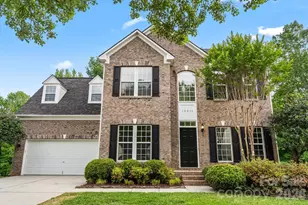 10211 Rivendell Ln, Charlotte, NC 28269 - Photo 1
