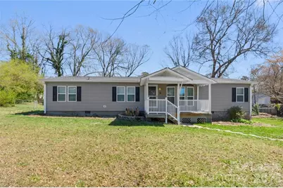 326 Belton Avenue, Mount Holly, NC 28120 - Photo 1