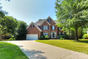 10306 Gunnison Ln, Charlotte, NC 28277 - Photo 1