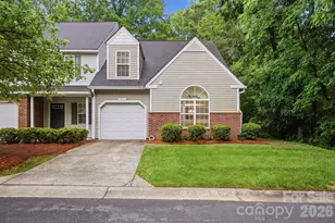 9904 Birch Knoll Ct, Charlotte, NC 28213 - Photo 1