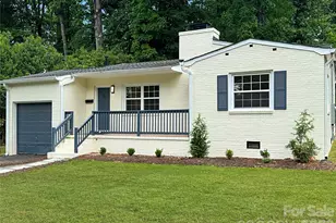 4065 Hiddenbrook Dr, Charlotte, NC 28205 - Photo 1