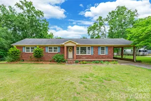 954 Magnolia Dr, Rock Hill, SC 29730 - Photo 1