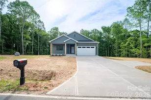 2426 Puetts Chapel Rd, Bessemer City, NC 28016 - Photo 1