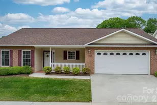 1268 Wexford Village Cir NE, Lenoir, NC 28645 - Photo 1