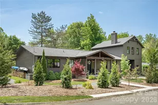 17 Grove St, Brevard, NC 28712 - Photo 1