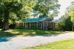 1399 Ruby Spencer St, Newton, NC 28658 - Photo 1
