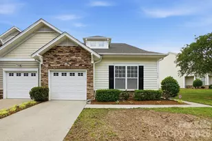 6120 Pale Moss Ln, Charlotte, NC 28269 - Photo 1