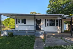 1903 Lynnwood Dr, Statesville, NC 28677 - Photo 1